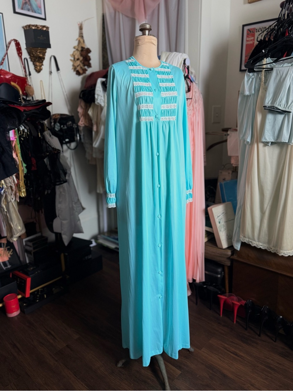 Vintage 1970’s Blue Long Button-Front Robe